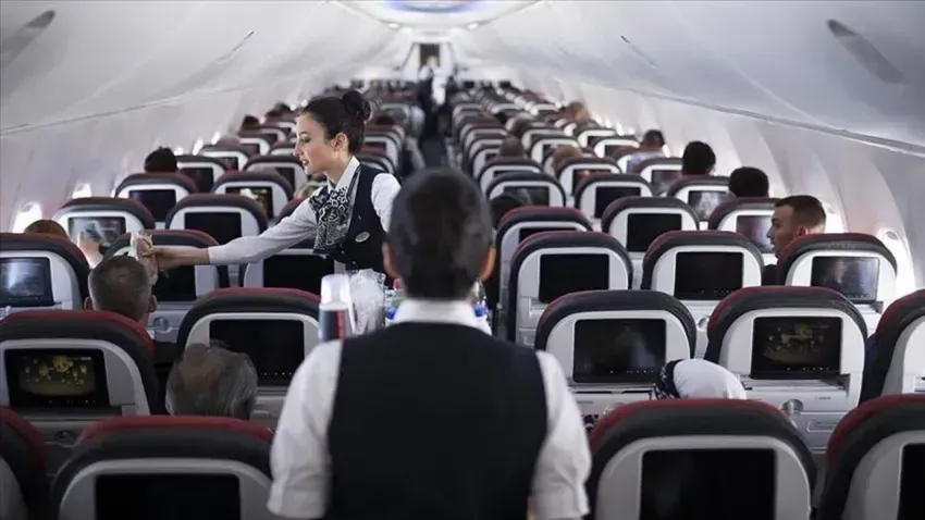 Uçaklarda ücretsiz su hizmeti başlıyor