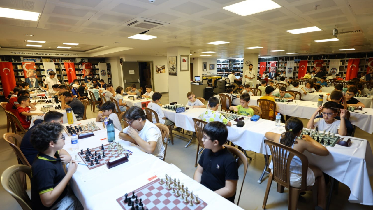 EFEST’te satranç heyecanı