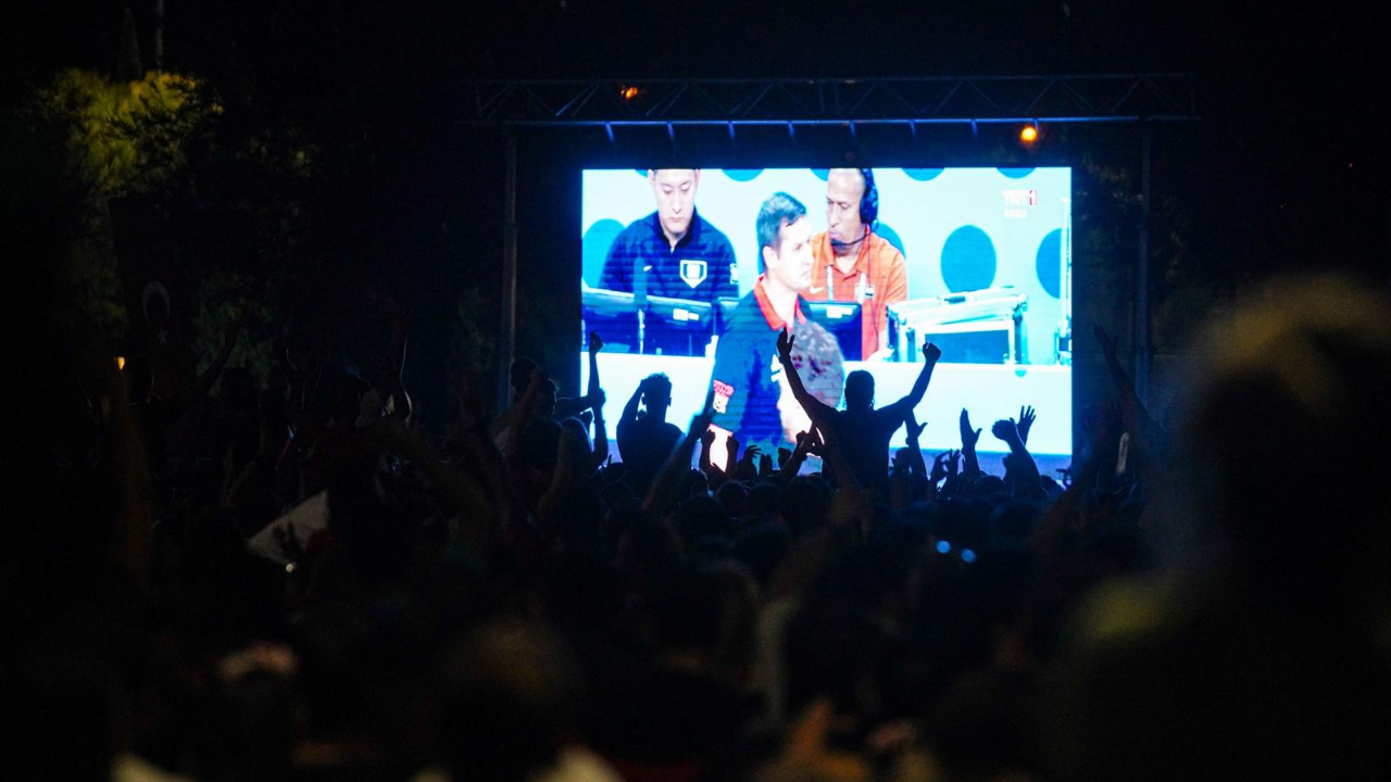 12 Dev Adam Avrupa ikincisi oldu