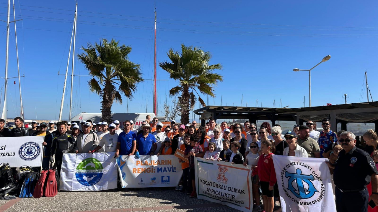 Urla&#039;da kıyı ve deniz temizliği yapıldı