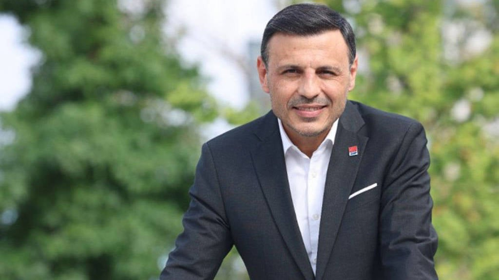 Yeniden İstanbul İl Başkanı seçilen Çelik: İmamoğlu &quot;Cumhurbaşkanı adayıyım&quot; deyince 3 düğmeye bastılar