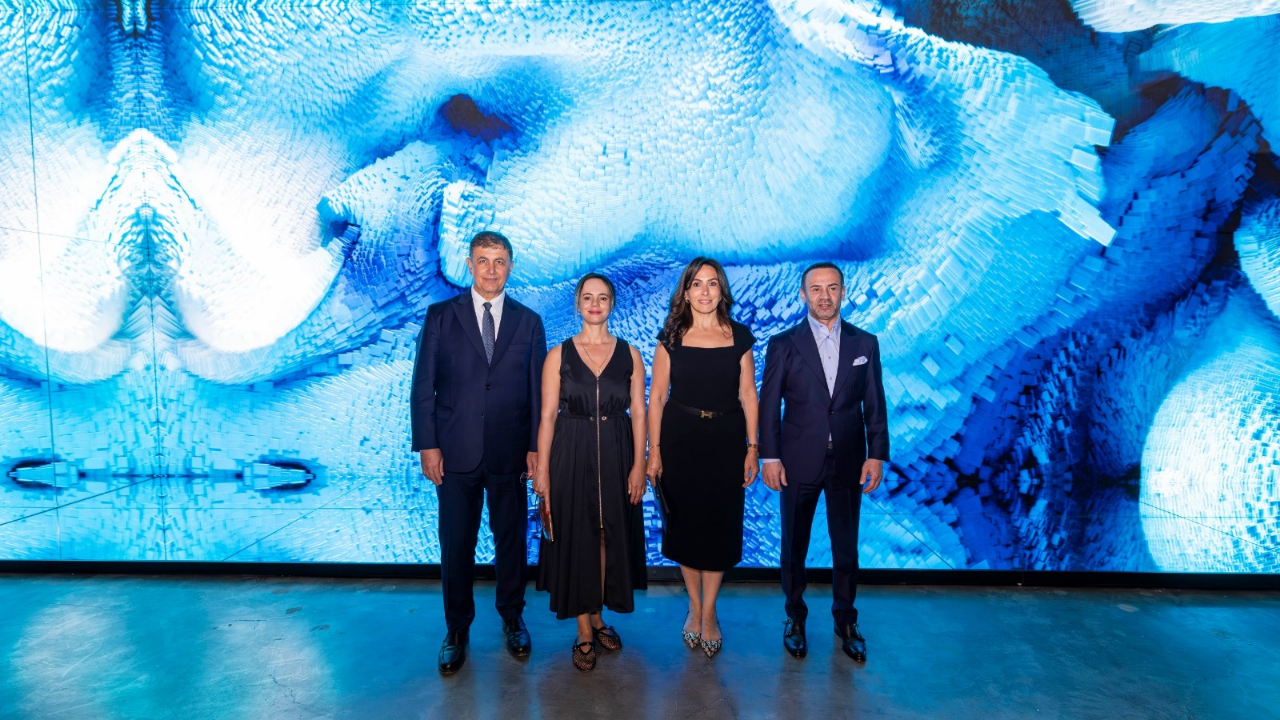 Refik Anadol sergileri yoğun ilgi üzerine 21 Aralık’a kadar uzatıldı