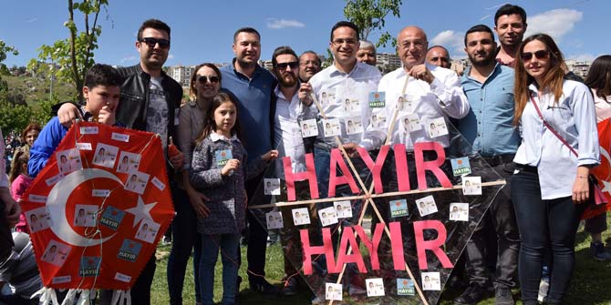 20 bine yakın İzmirli, uçurtma şenliğinde buluştu