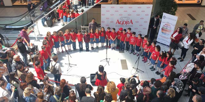 23 NİSAN AGORA'DA COŞKUYLA KUTLANDI!