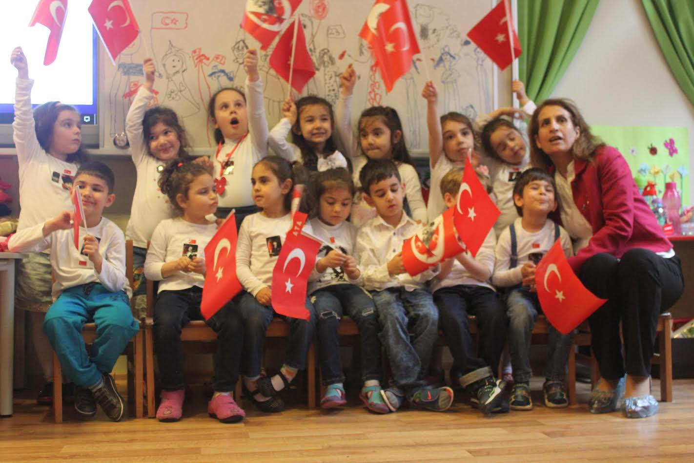 23 Nisan Coşkusunu Doyasıya Yaşadılar