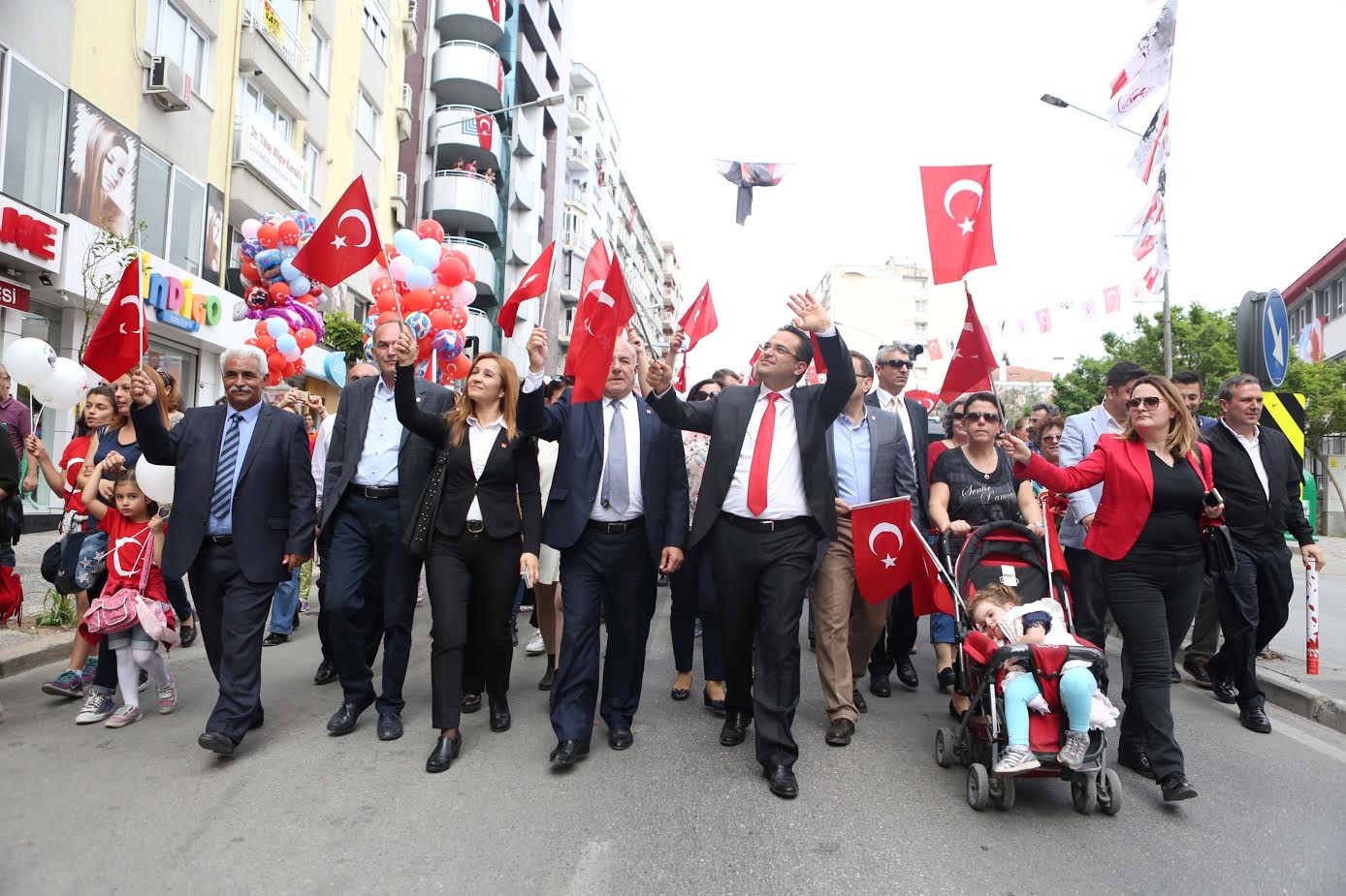 29 Ekim Bornova'da coşkuyla kutlanacak