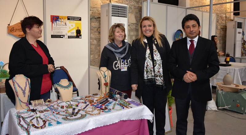 ''URLA SANAT FUARI'' AÇILDI