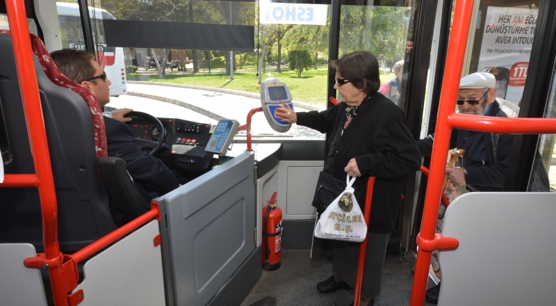 60 Yaş Kartı sahiplerine büyük kolaylık