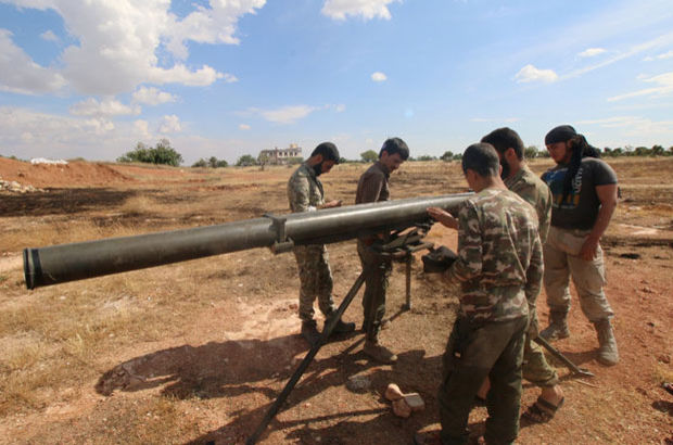 ABD'den Halep'teki Muhaliflere Havadan Silah Yardımı