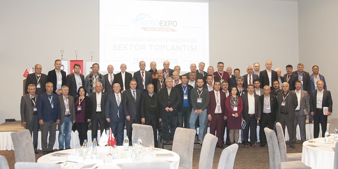 AGROEXPO SEKTÖR TOPLANTISI ÇEŞME’DE GERÇEKLEŞTİ