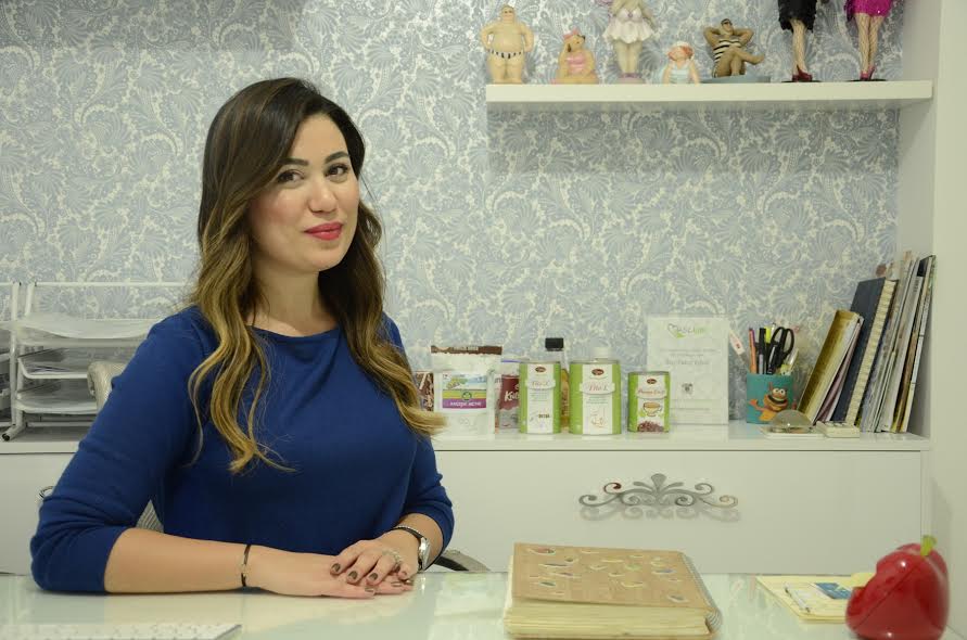 Ailesi ve arkadaşları da onunla birlikte zayıfladı.