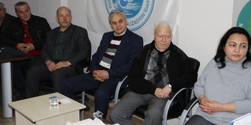 Akhisarlı Muhtarlar Büyükşehir Projelerini Dinledi