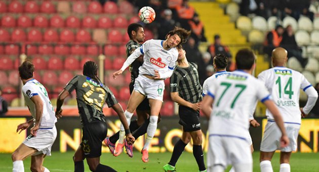 Akigo 3 puana hasret