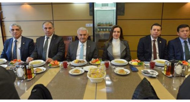 AK Parti İzmir'den Ankara çıkarması