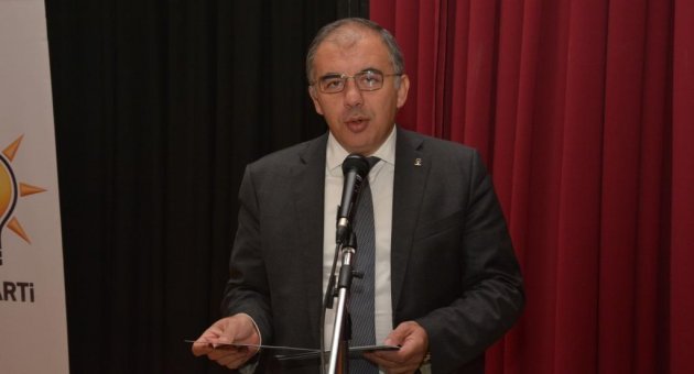 AK Parti İzmir, Mevlana’yı anma programı düzenledi