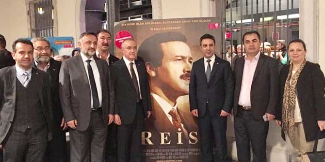 AK Parti Konak'ta Reis'le Buluştu