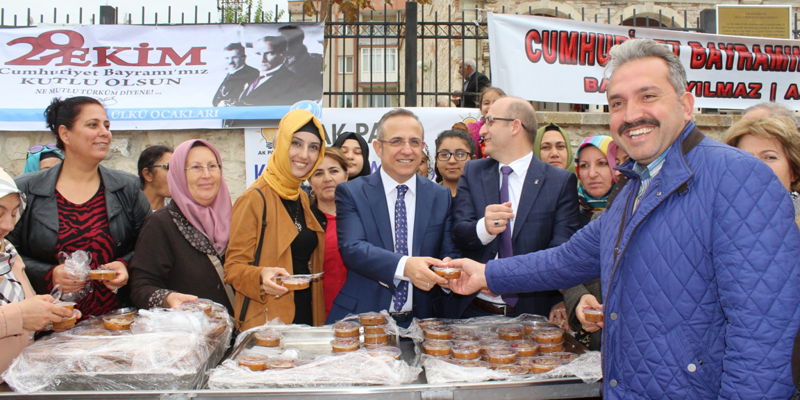 AK Partili Sürekli&#039;den Aliağa&#039;ya ziyaret