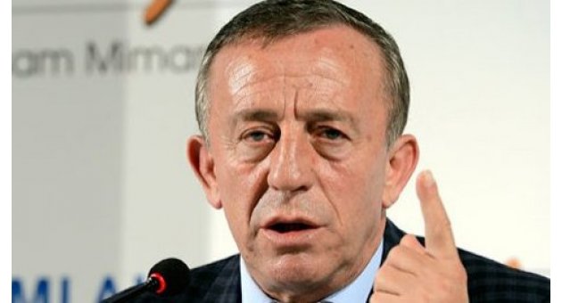 Ali Ağaoğlu Türkiye'yi terk ediyor