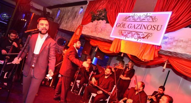 Alişan ile Çılgın Cemal aynı sahneyi paylaştı