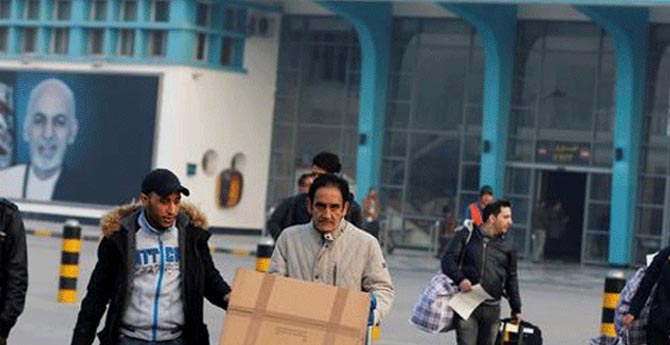 Almanya Ülkesine Dönene Para Ödüyor