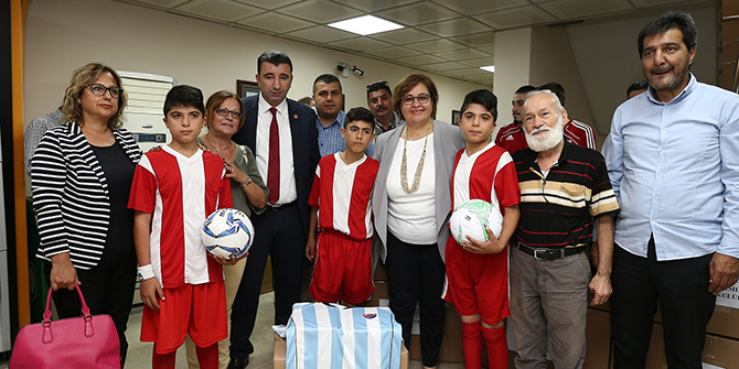 Amatörün yüzü Konak’ta gülüyor