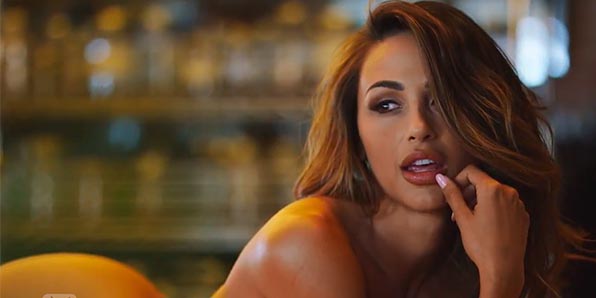 Amerikalı playboy modeli