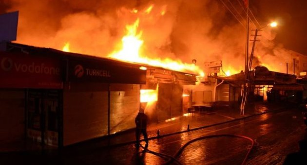 Ankara Osmanlı Halk Pazarı'nda yangın