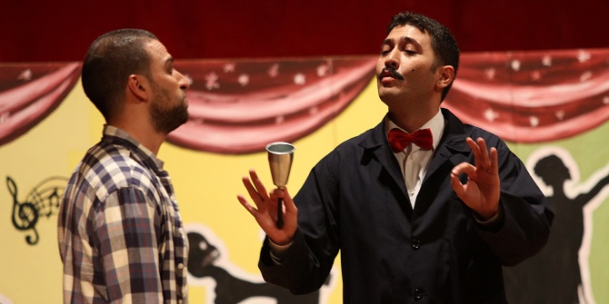 ‘Artiz Mektebi’ ayakta alkışlandı