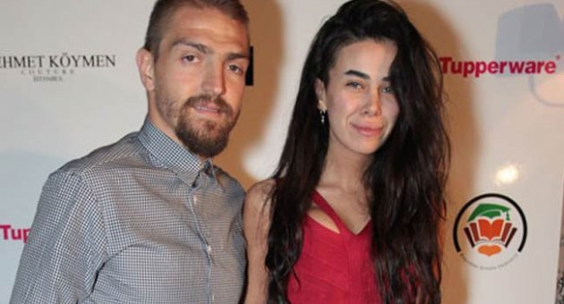 Asena Erkin&#039;e dudak uçuklatan boşanma hediyesi