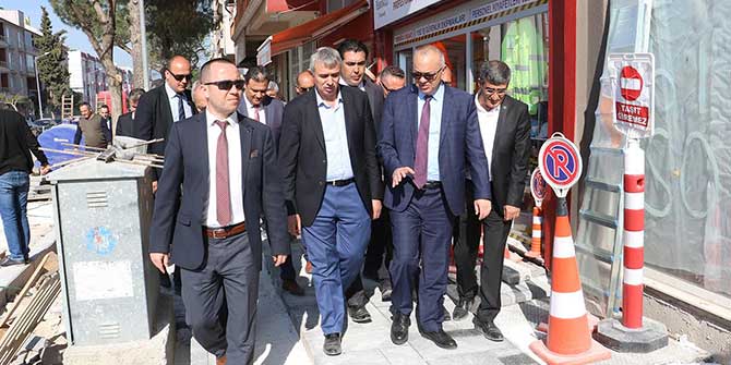 Atatürk Caddesi Yepyeni Görünüme Kavuşacak