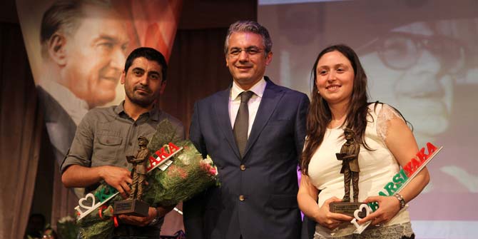 Attila İlhan Şiir Ödülü sahibini arıyor