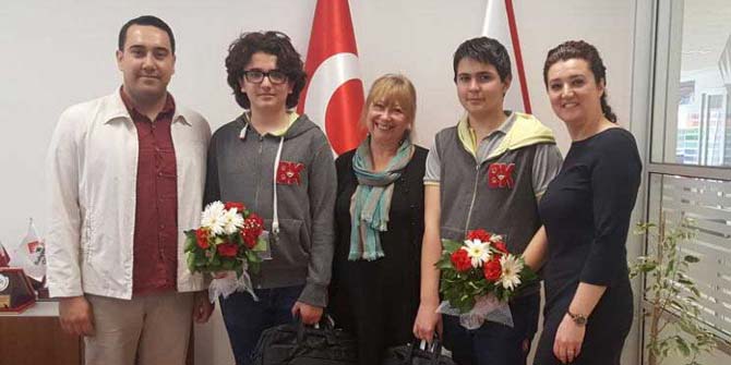 Bahçeşehirli genç mucitlere TUBİTAK'tan ödül