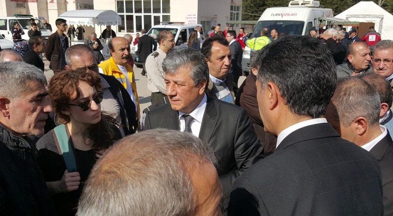 Balbay, adli tıpta yakınlarını kaybedenlerle birlikteydi