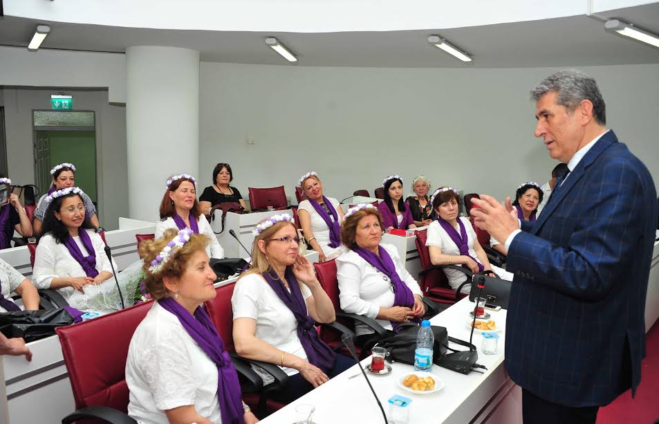 Balçova’da cinsiyet ayrımı yok