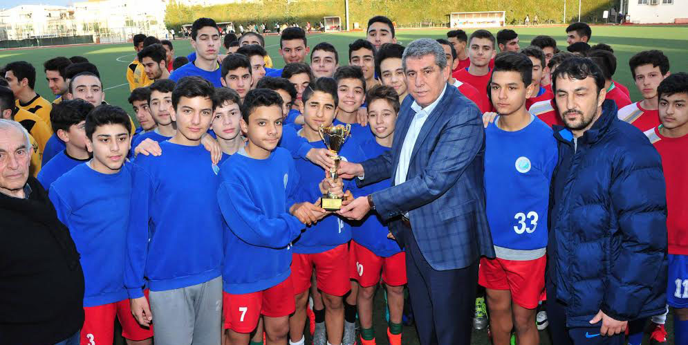 Balçova’nın gençleri destan yazıyor