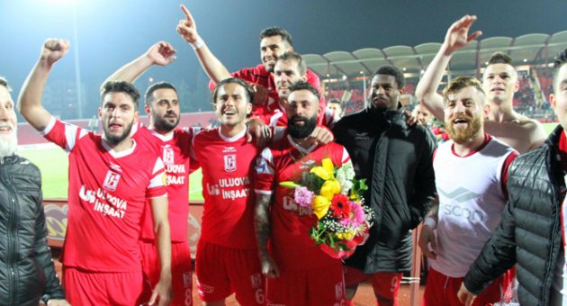 Balıkesirspor’da moral