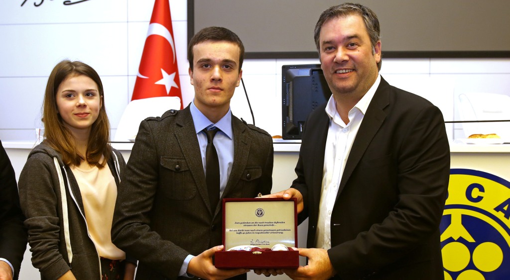 Barışın, dostluğun notaları Buca’dan yükseldi.