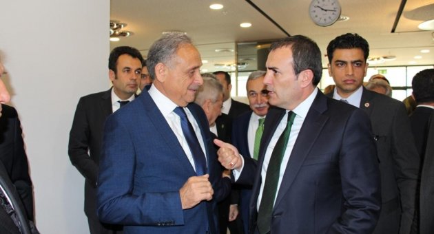 Başkan A.Mahmut Badem, Bakan Mahir Ünal’ı Birgi’ye davet etti