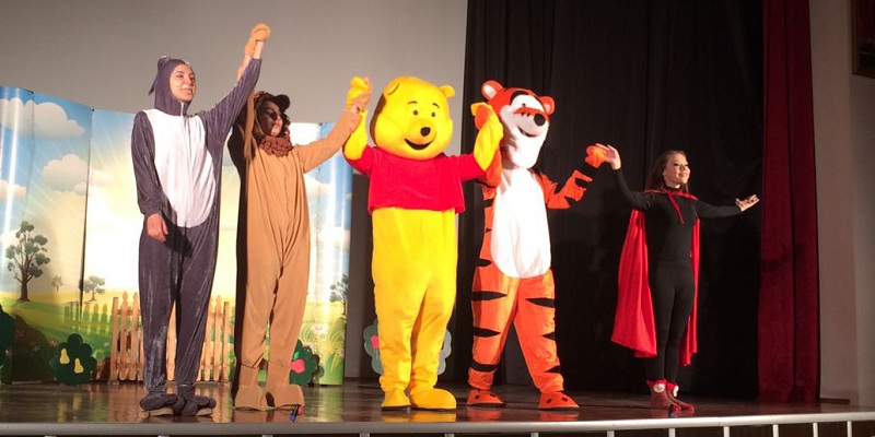 Başkan Amca’dan Saruhanlılı Öğrencilere Karne Hediyesi