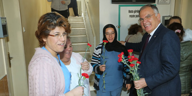 Başkan Bakıcı sağlık çalışanlarının tıp bayramını kutladı