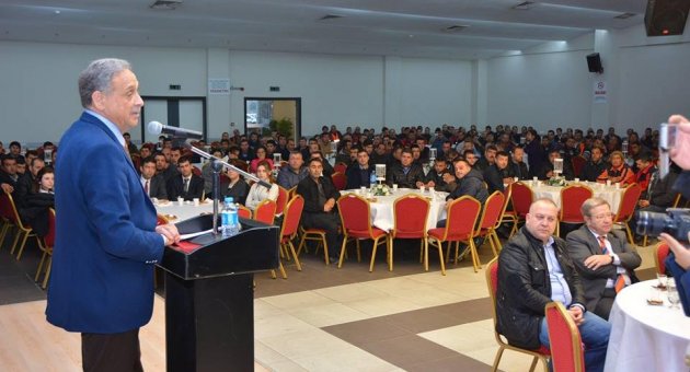 Başkan işçilerle kahvaltıda buluştu