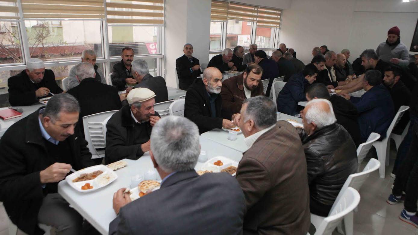 Başkan Karabağ: Acınızı Paylaşıyoruz