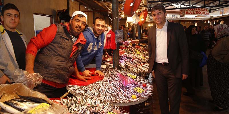 Başkan Tosun, Pazarcı Esnafıyla Buluştu