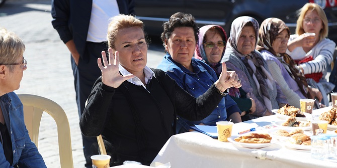 Başkan Uyar: Topraklarınızı satmayın...