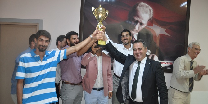 Basketbol Takımı Şirketler Ligi Şampiyonu, İzmir Barosu oldu