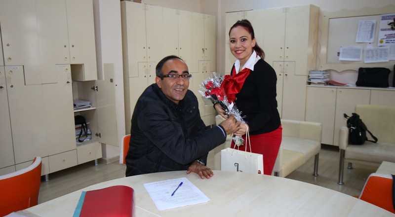 Bayraklı Belediyesi öğretmenleri yine unutmadı!