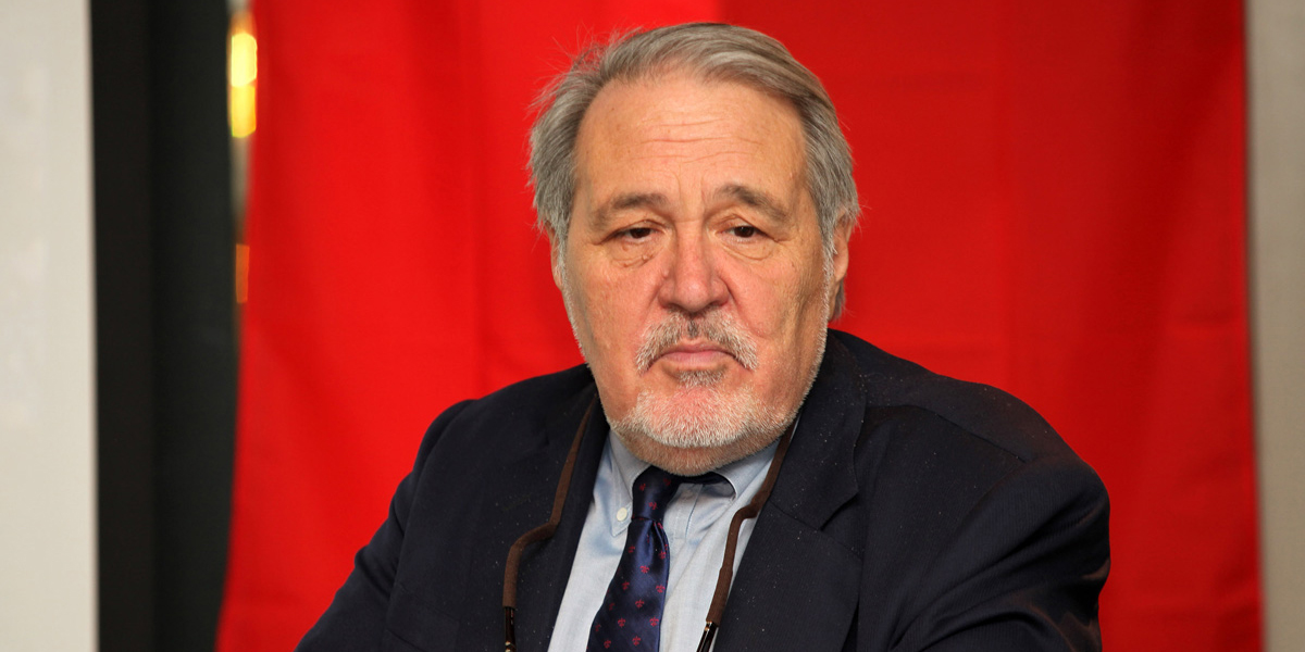 Bayraklı standı ünlü isimleri ağırlayacak