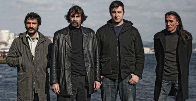 Behzat Ç. Resmen Geri Dönüyor!