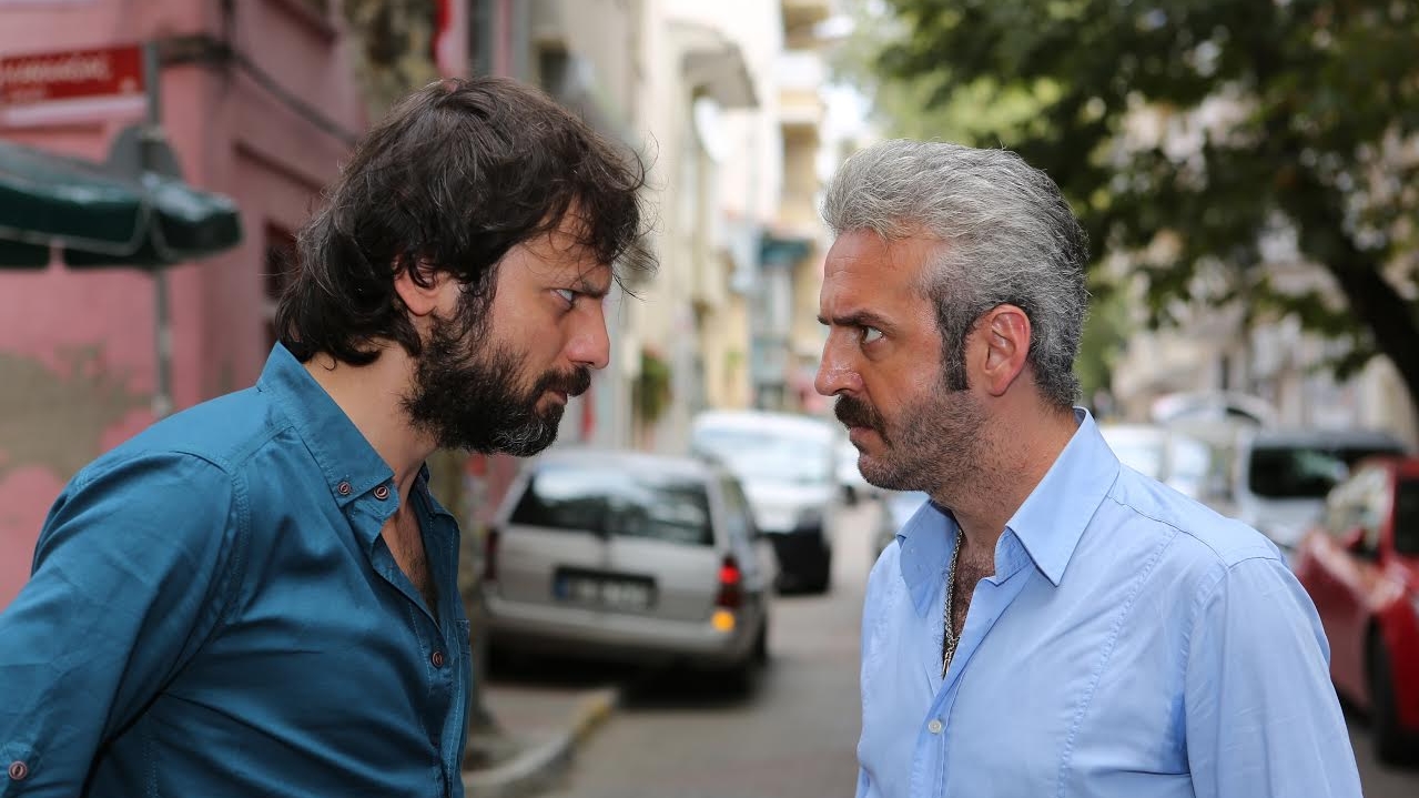 Ben Bilmem Ağabeyim Bilir