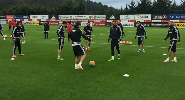 Beşiktaş, Atiba’sız çalıştı